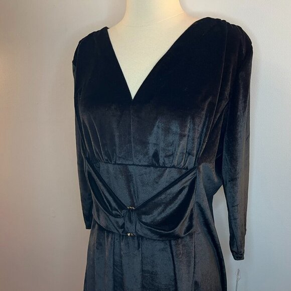 Completely Me by Liz Lange Women's Black Velour Dress - Size PXL - NWT - Picture 2 of 4